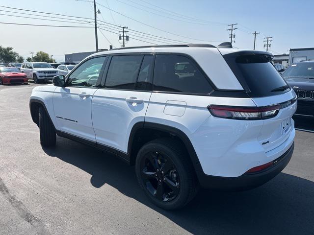 new 2024 Jeep Grand Cherokee car, priced at $41,679