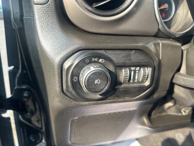 used 2021 Jeep Wrangler Unlimited car, priced at $33,995