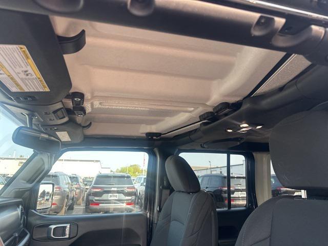 used 2021 Jeep Wrangler Unlimited car, priced at $33,995
