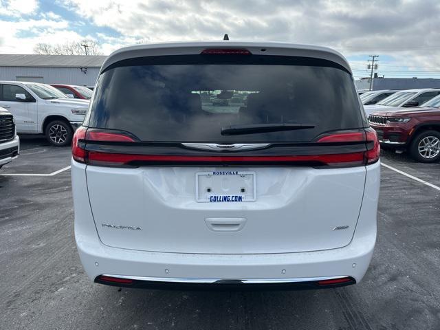 new 2025 Chrysler Pacifica car, priced at $44,400