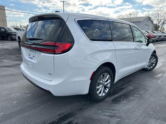 new 2025 Chrysler Pacifica car, priced at $44,400