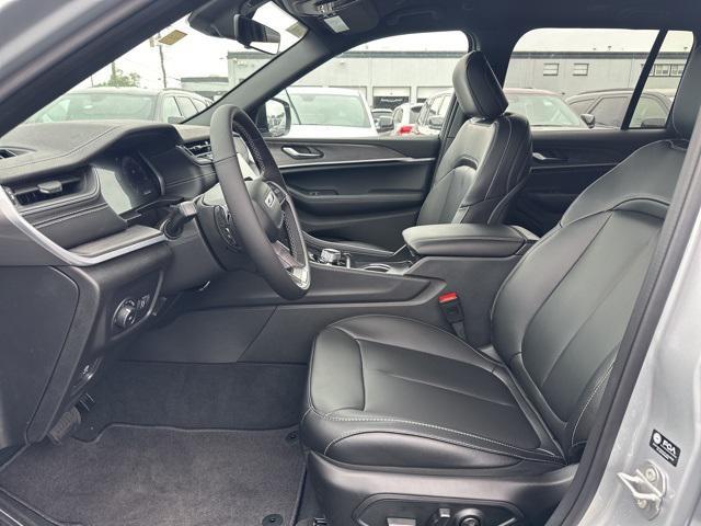 new 2025 Jeep Grand Cherokee car, priced at $44,639
