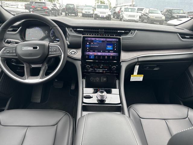 new 2025 Jeep Grand Cherokee car, priced at $44,639