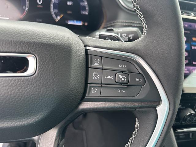 new 2025 Jeep Grand Cherokee car, priced at $44,639