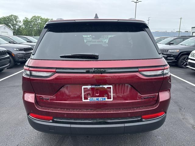 new 2025 Jeep Grand Cherokee car, priced at $49,142