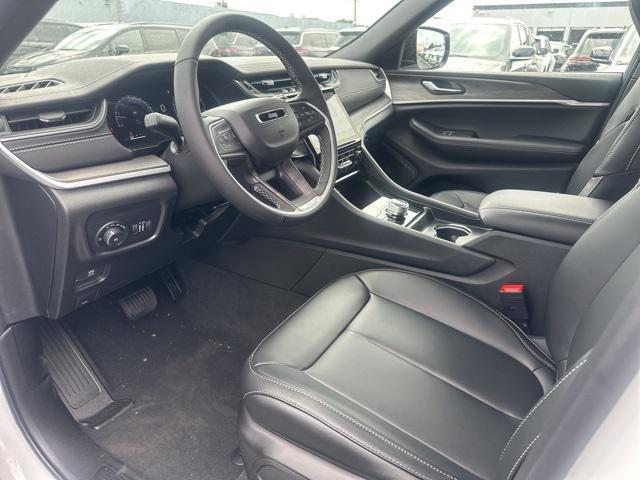 new 2025 Jeep Grand Cherokee car, priced at $46,469