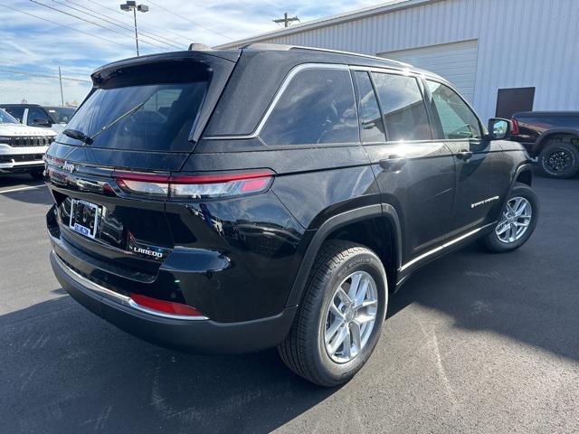 new 2025 Jeep Grand Cherokee car, priced at $42,175