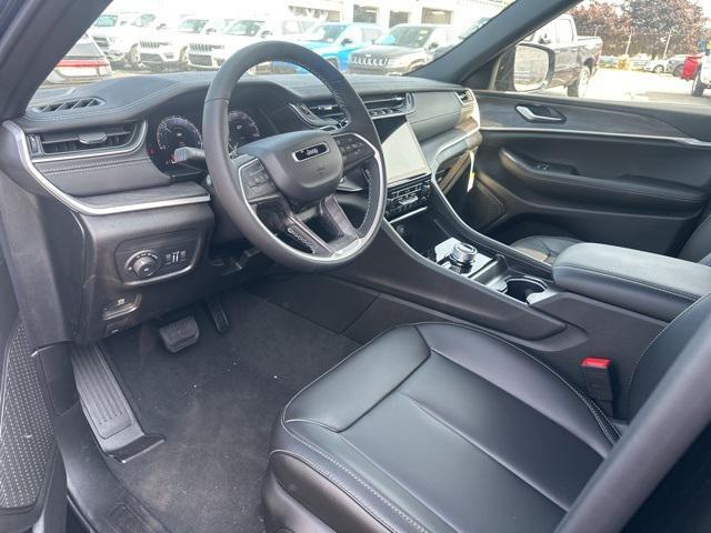 new 2025 Jeep Grand Cherokee L car, priced at $51,100