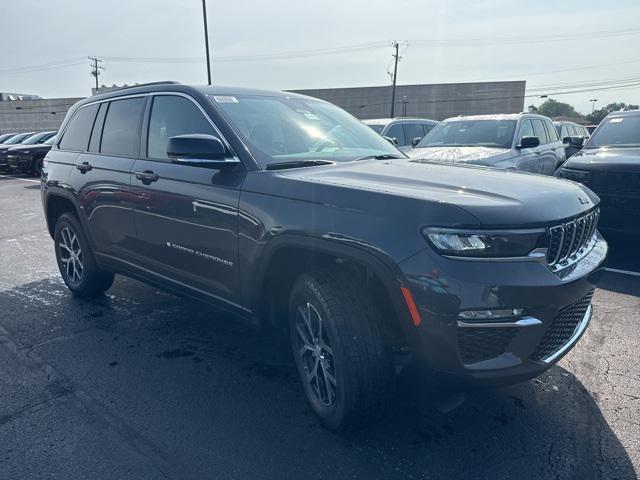 new 2025 Jeep Grand Cherokee car, priced at $44,639