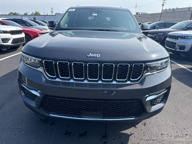 new 2025 Jeep Grand Cherokee car, priced at $44,639