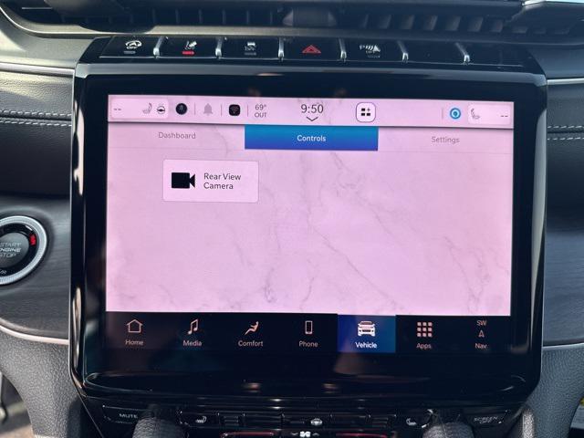 new 2025 Jeep Grand Cherokee car, priced at $44,639
