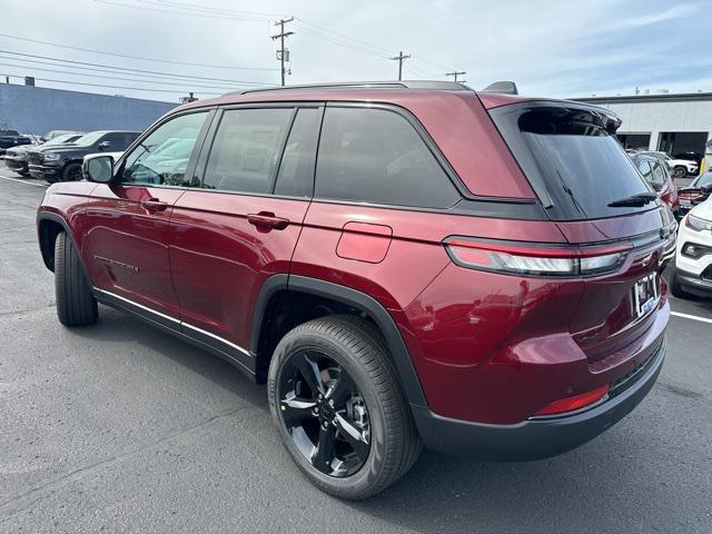 new 2025 Jeep Grand Cherokee car, priced at $52,810