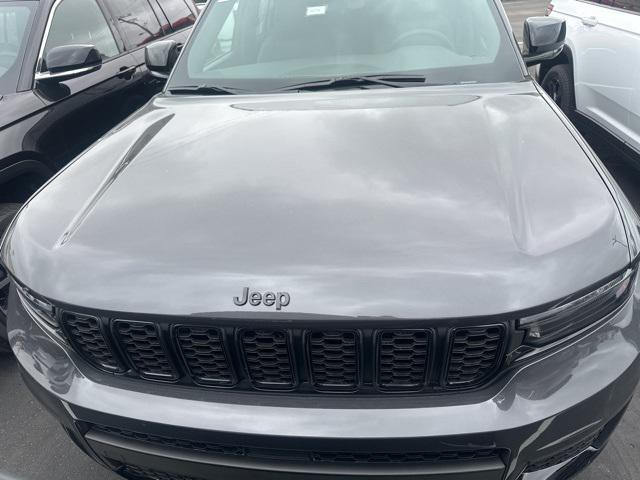 new 2025 Jeep Grand Cherokee L car, priced at $51,100