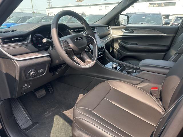new 2025 Jeep Grand Cherokee L car, priced at $48,853