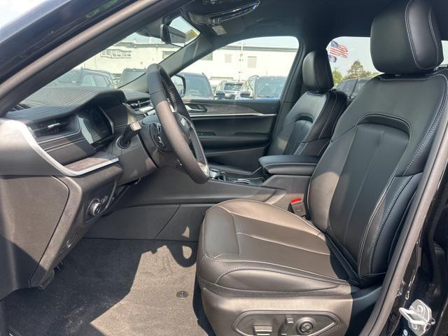 new 2025 Jeep Grand Cherokee L car, priced at $48,853