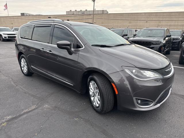 used 2018 Chrysler Pacifica car, priced at $18,495