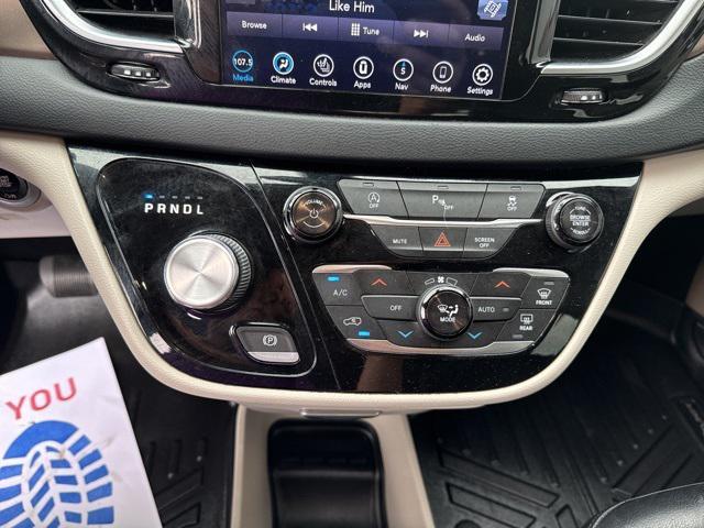 used 2018 Chrysler Pacifica car, priced at $18,495