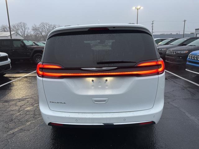 used 2022 Chrysler Pacifica car, priced at $22,000