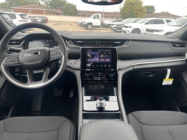 new 2024 Jeep Grand Cherokee L car, priced at $43,220