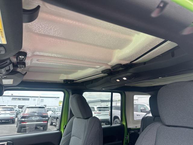 new 2025 Jeep Wrangler car, priced at $55,465