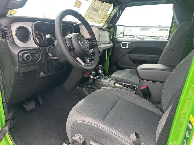 new 2025 Jeep Wrangler car, priced at $55,465