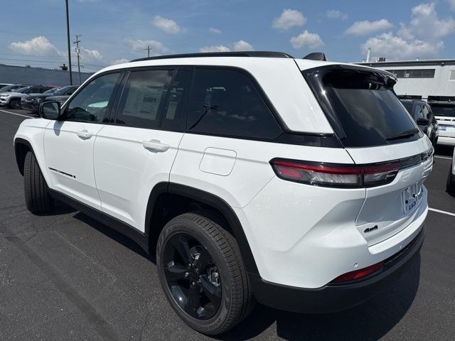 new 2025 Jeep Grand Cherokee car, priced at $48,631