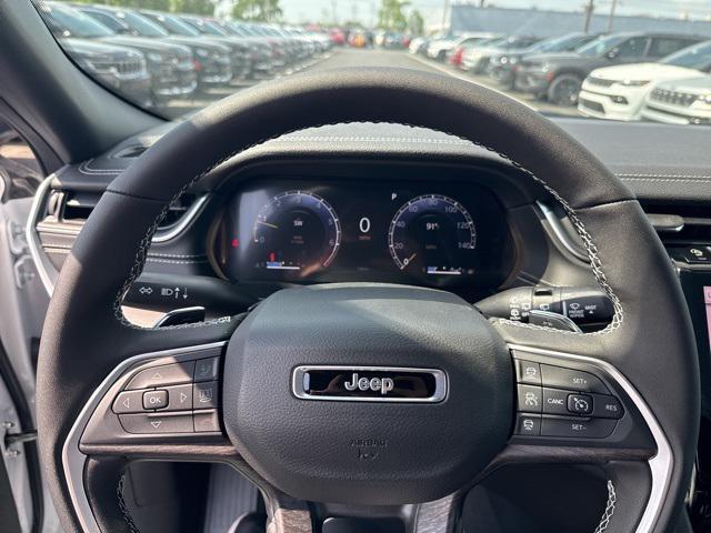 new 2025 Jeep Grand Cherokee car, priced at $48,631