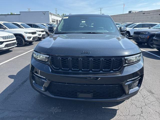 new 2025 Jeep Grand Cherokee car, priced at $49,142