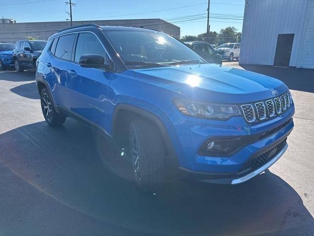 new 2024 Jeep Compass car, priced at $31,935