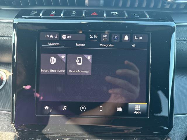 new 2025 Jeep Grand Cherokee car, priced at $41,333