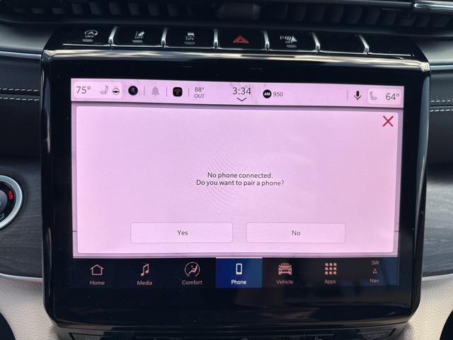 new 2025 Jeep Grand Cherokee L car, priced at $48,255