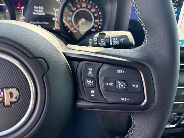new 2025 Jeep Wrangler car, priced at $44,018