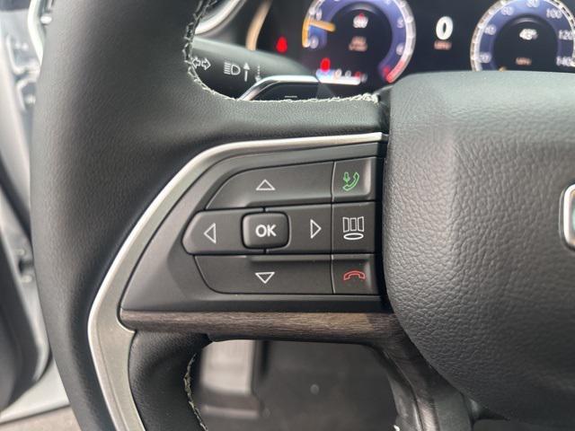 new 2025 Jeep Grand Cherokee car, priced at $49,671
