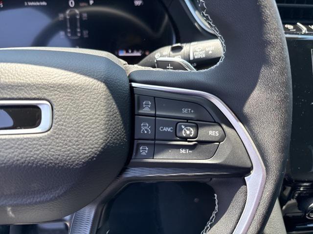 new 2025 Jeep Grand Cherokee L car, priced at $42,989