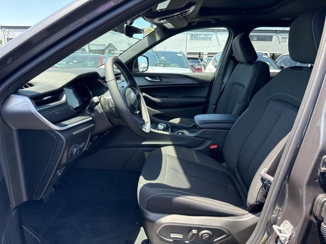 new 2025 Jeep Grand Cherokee L car, priced at $42,989