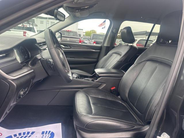 used 2023 Jeep Grand Cherokee car, priced at $34,795