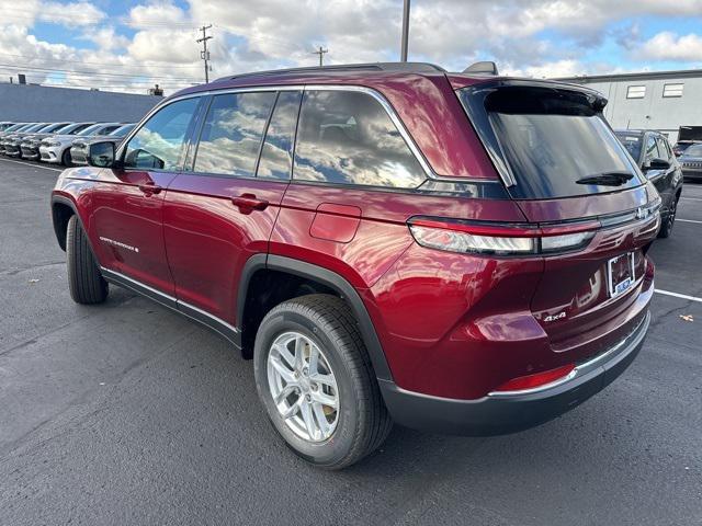 new 2025 Jeep Grand Cherokee car, priced at $42,175