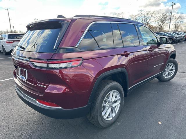 new 2025 Jeep Grand Cherokee car, priced at $42,175