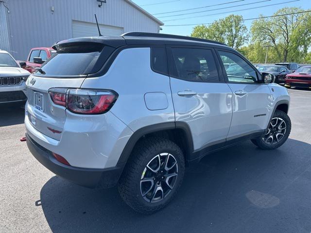 new 2024 Jeep Compass car, priced at $35,660