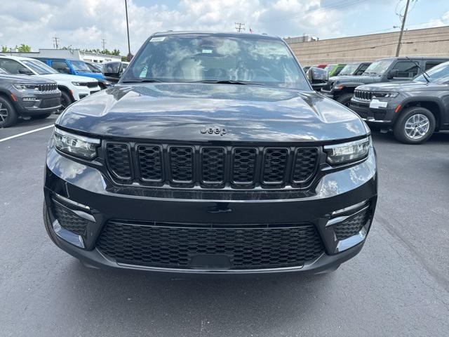 new 2025 Jeep Grand Cherokee car, priced at $46,981