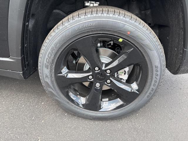 new 2025 Jeep Grand Cherokee car, priced at $46,981