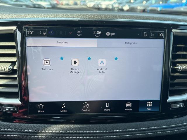 new 2025 Chrysler Pacifica car, priced at $42,247