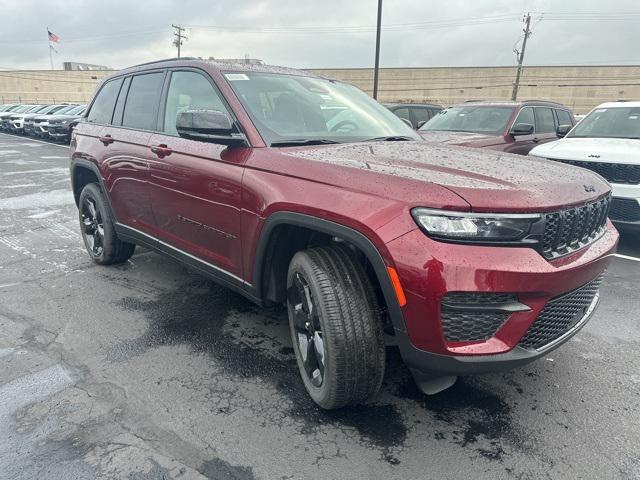 new 2024 Jeep Grand Cherokee car, priced at $41,691