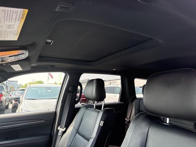 used 2021 Jeep Grand Cherokee car, priced at $30,495