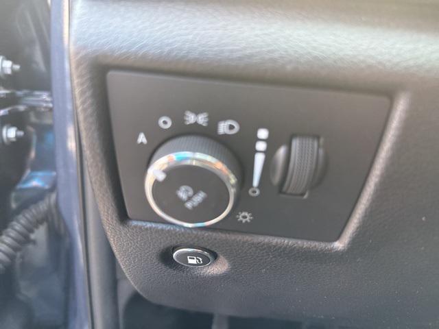 used 2021 Jeep Grand Cherokee car, priced at $30,495