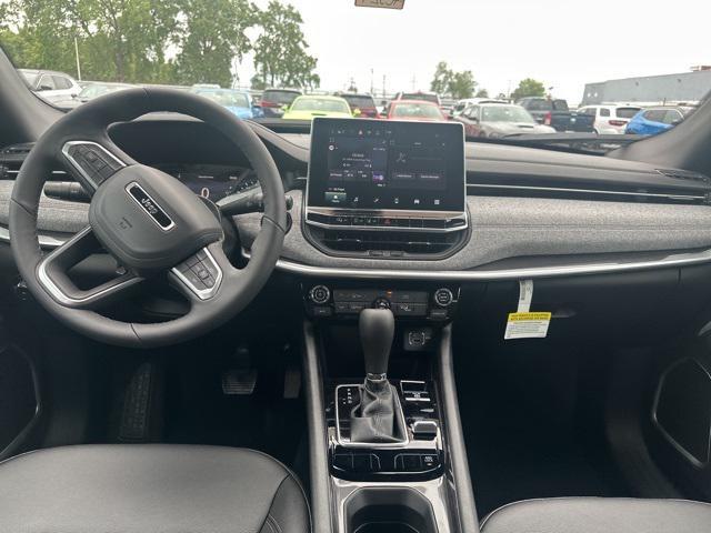 new 2024 Jeep Compass car, priced at $30,585