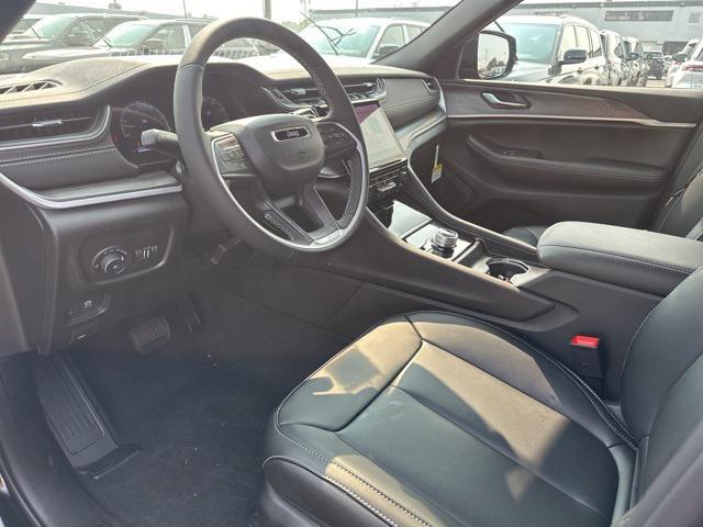 new 2025 Jeep Grand Cherokee L car, priced at $51,100
