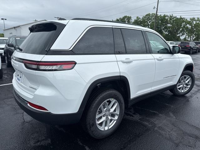 new 2025 Jeep Grand Cherokee car, priced at $40,821