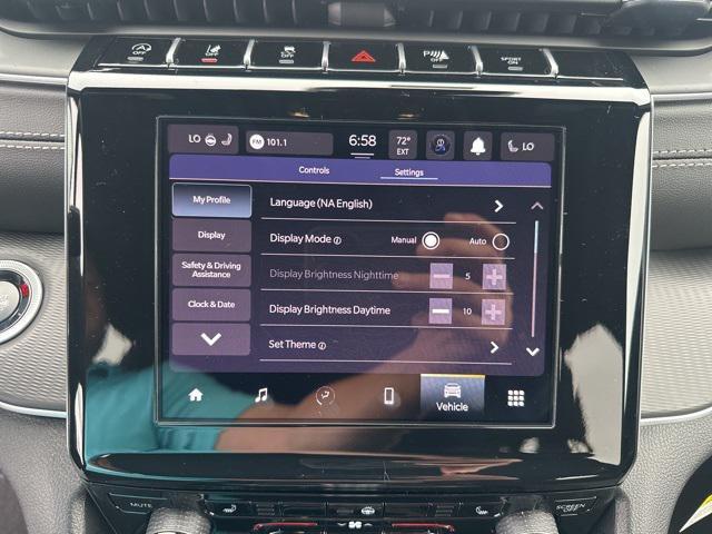 new 2025 Jeep Grand Cherokee car, priced at $40,821