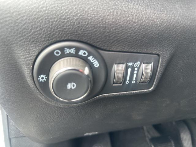 new 2025 Jeep Compass car, priced at $32,435